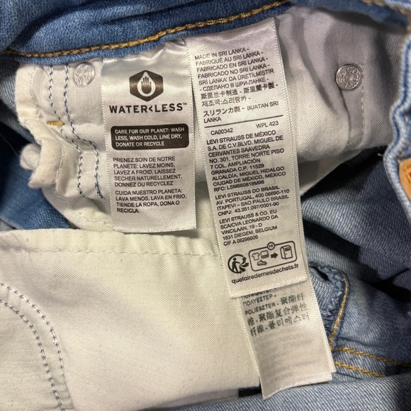 ✨3/$20✨ Levi’s 726 High Rise Flare Jeans - Picture 10 of 10